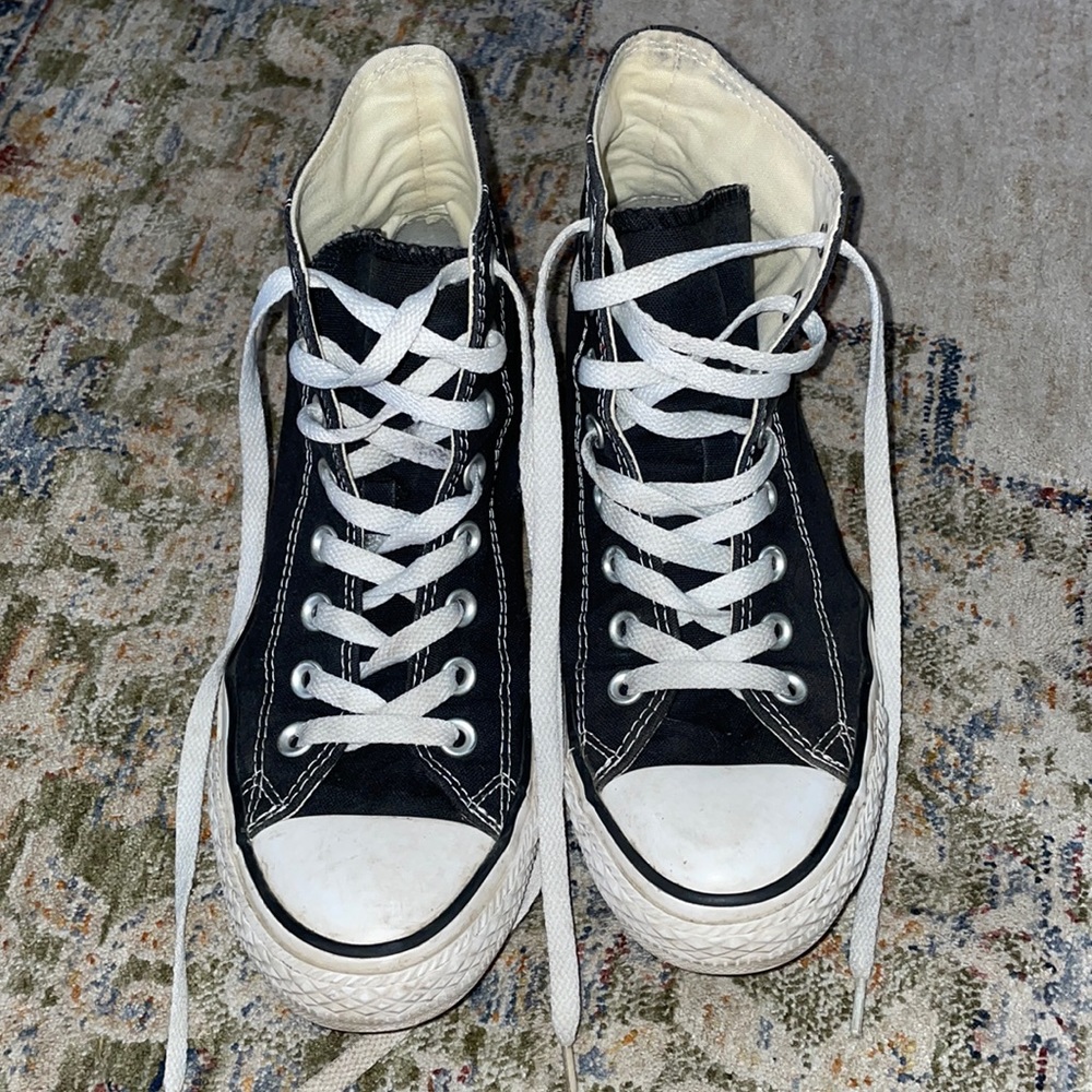 Black high top converse